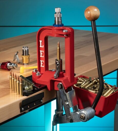 Lee Challenger Breech Lock Single Stage Press with Free Breech Lock 3-Die Set