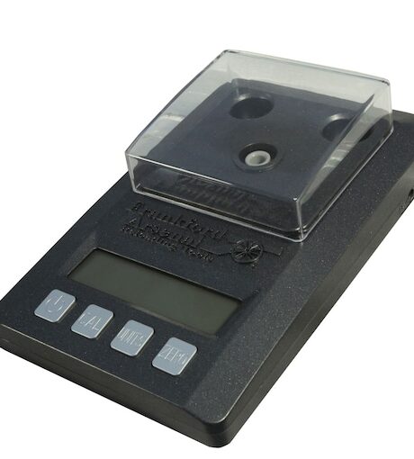 Frankford Arsenal Platinum Series Precision Digital Powder Scale with Case 1500 Grain Capacity