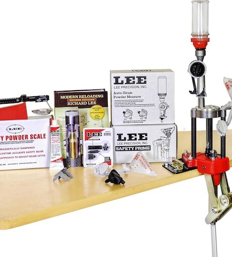 Lee Classic 4 Hole Turret Reloading Press Deluxe Kit